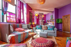 Unique Magical Artist Loft Apartment - Bushwick